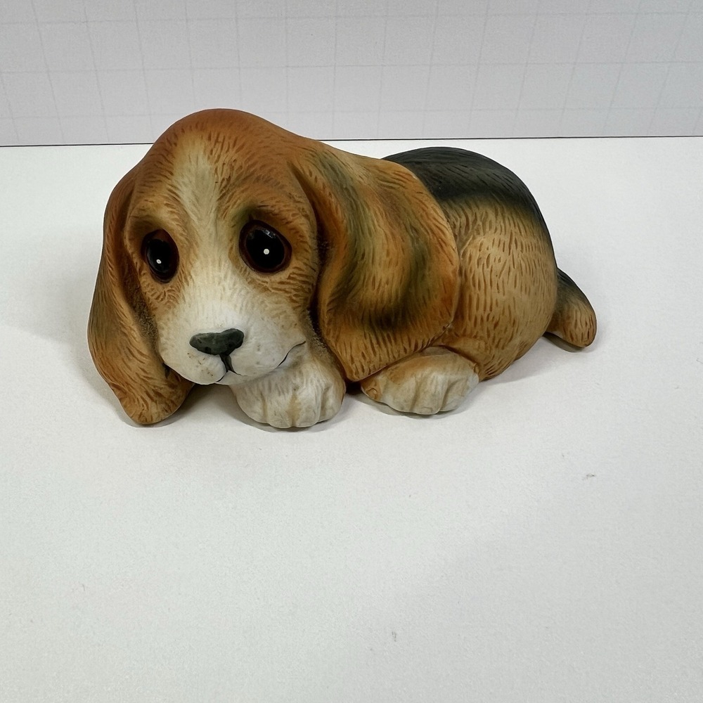 Vintage HOMCO Puppy Dog 4" Ceramic Big Eyes Beagle Tricolor White Brown‎ Black